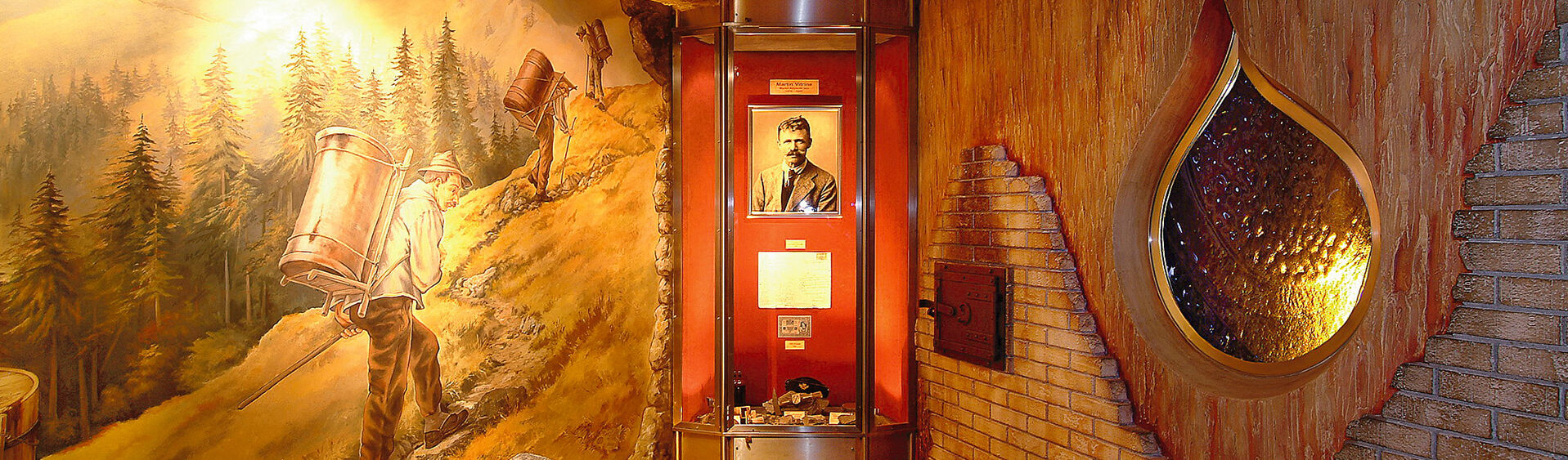 Tiroler Steinöl Vitalberg in Pertisau am Achensee Der Tiroler Steinöl Vitalberg in Pertisau am Achensee ist ein Ausflugsziel für Groß und Klein.
