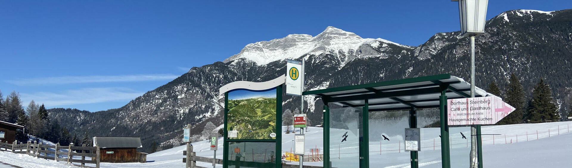 A bus stop in Steinberg am Rofan in winter.