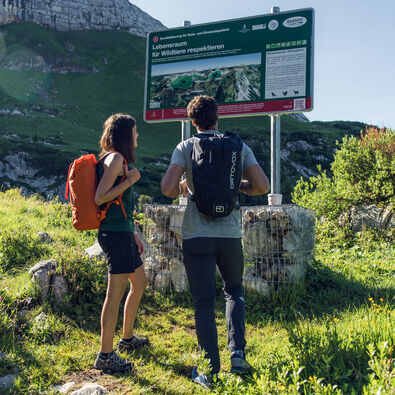 Educational nature trail in the Rofan mountains A couple visits the educational nature trail Rofan and gets educated on how to explore responsibly.