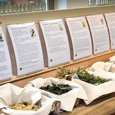 Tiroler Kräuterhof Tiroler Kräuterhof in Maurach produces and sells handmade natural products such as essential oils, creams, lotions and detox water.