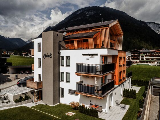 Cabin8 Alpine Flair Apartments