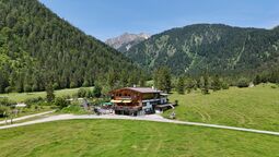 Alpengasthaus Pletzachalm im Naturpark Karwendel in Pertisau